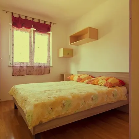 In - Istrien 11082 Pola